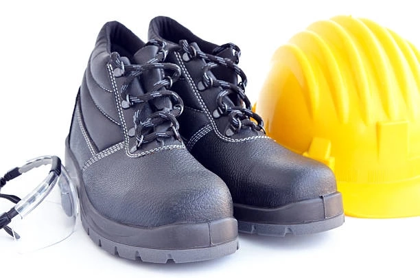 The Science Behind Steel Cap Boots: How They Protect Your Feet