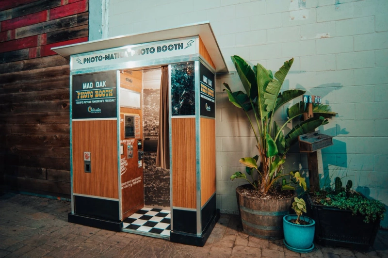 How Interactive Photo Booths Are Transforming Your Business Growth