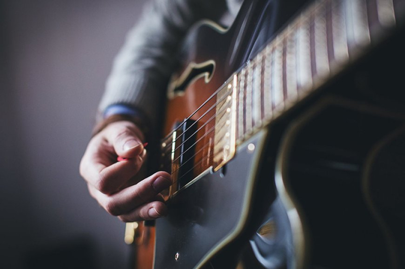 How challenging is learning electric guitar?