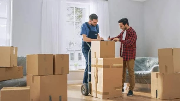 The Role of Storage Solutions in Local and Long Distance Moves