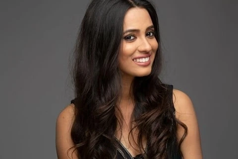 Best Hair Oil For Hair Growth, Dry Hair, and Dandruff - Luxy Hair