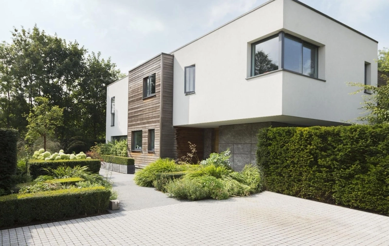 Picture-Perfect Homes: Choosing Residential Painting Services In Orange County