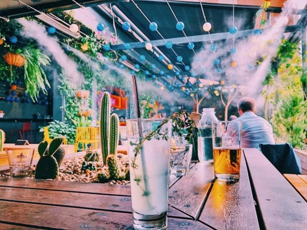 The Ultimate Two-in-One: How Nysa Masters the Bar and Restaurant Experience in Yelahanka 