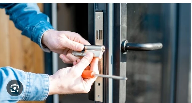 Why Smart Locks Are a Popular Choice for Kanata Homeowners
