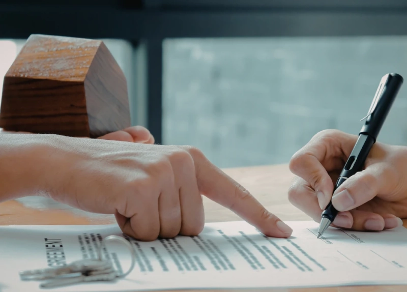 Buying Property in Dubai: From Offer to Title Deed Explained