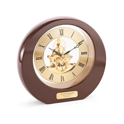 6 Gifts to Recognize Employee Milestones
