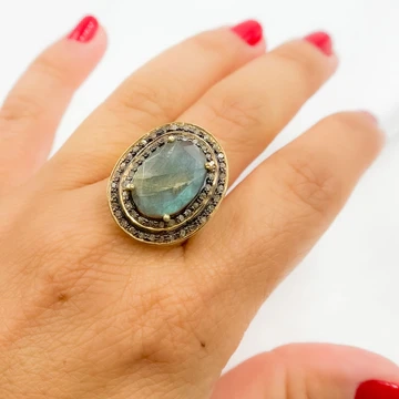 Beautiful Silver Ring with Diamond for Every Occasion