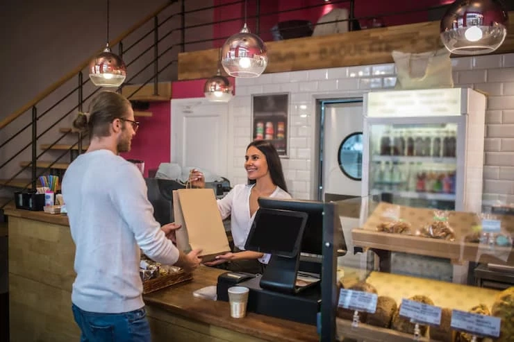 How Food Vending Services Support Employee Health and Productivity