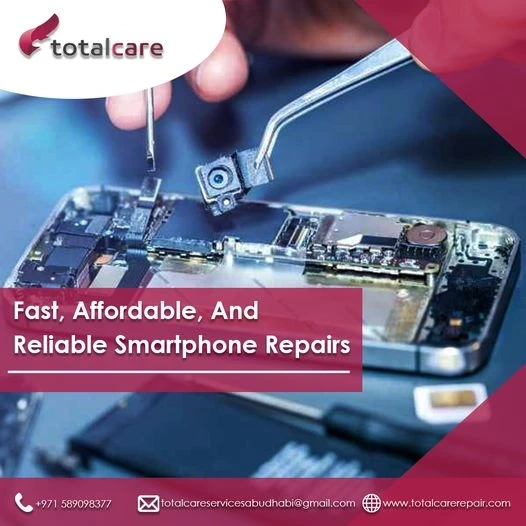 Service Center for iPhone Screen Replacement and Laptop Repair in the Abu Dhabi 
