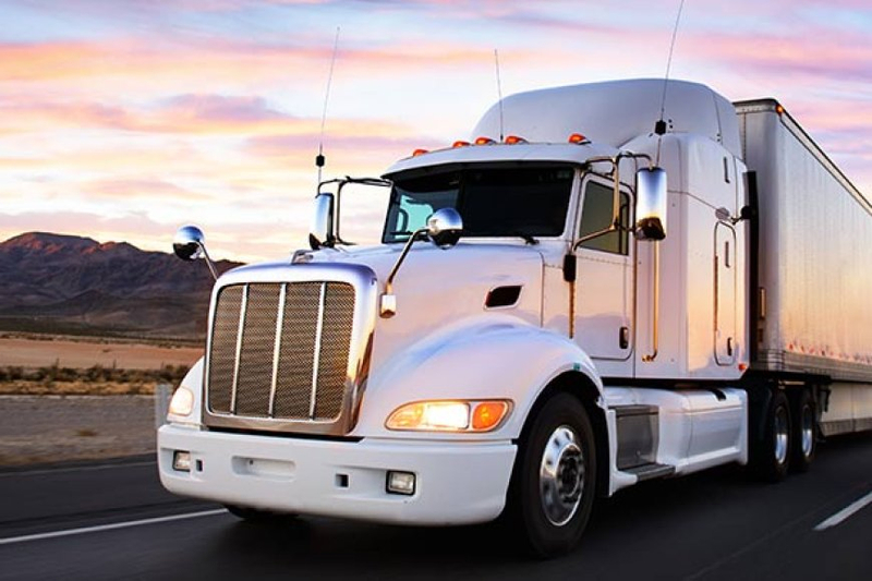 CDL Driving School: Your Path to a Thriving Career in Trucking