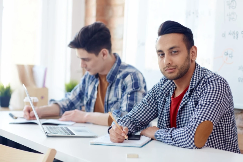Sarkari Naukri for Graduates: Tailoring Your Skills for Government Roles