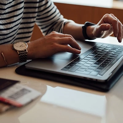 What Are Lounge Offers On Credit Cards In UAE?