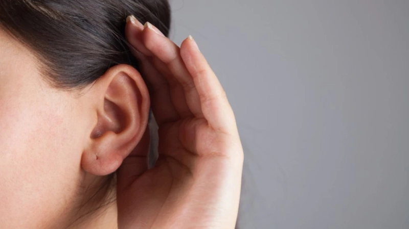 Surgical vs. Non-Surgical Options for Hearing Loss: Pros and Cons