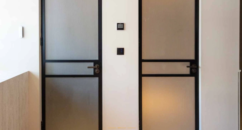 Premium Architectural Hardware Online: Door Handles, Locks, Hinges & More