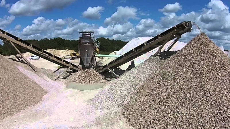 The Advantages of Construction Sand