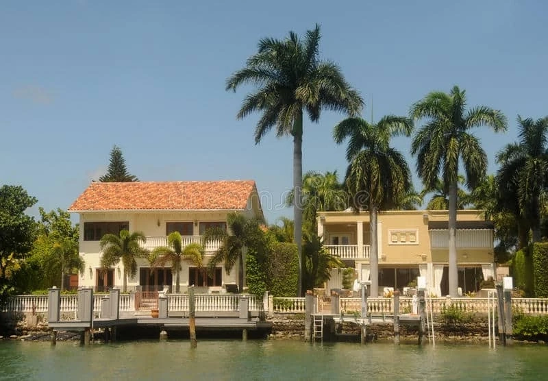 7 Essential Tips You Must Consider Before Buying a Luxury Home