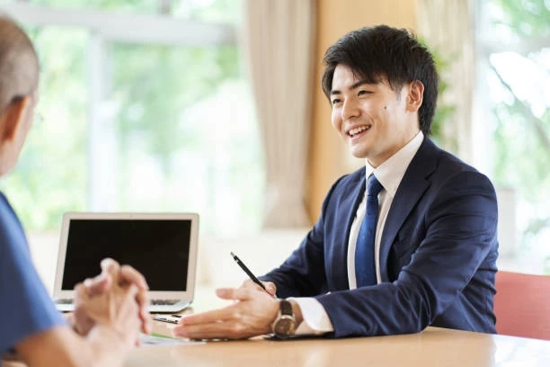 How to Attract More Clients with Effective Solicitors Marketing