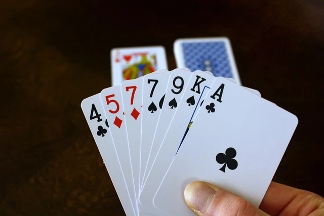 The Best Way to Survive a Bad Hand in Online Rummy
