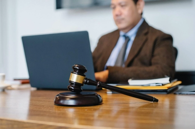 Top Five Tips for Hiring a Corporate Lawyer