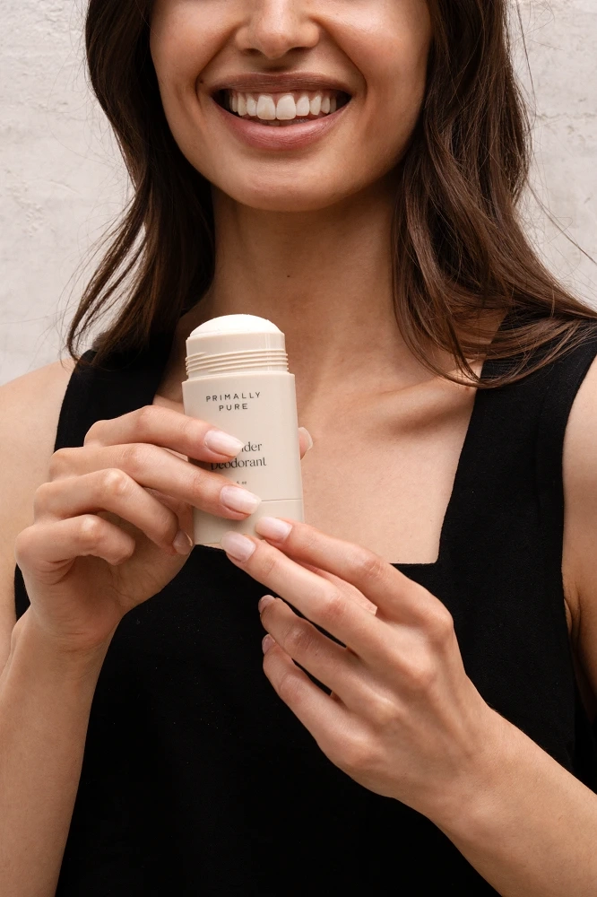 The Non Toxic Way to Keep Smelling Fresh on Hot Days