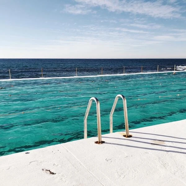 Is a Swimming Pool Maintenance Service Really Worth the Money?