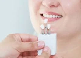 بوتوكس غائر سمايل - من ابتسامة اللثة إلى ابتسامة رائعة