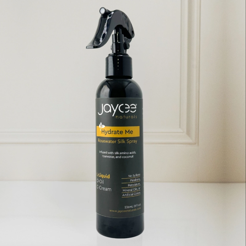 Dandruff vs Dry Scalp: How to Figure Out Those Flakes