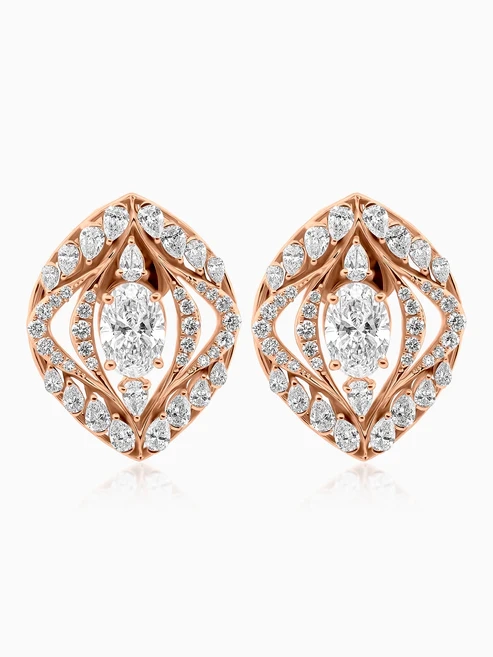 Why More Jewelry Lovers Are Choosing Lab Grown Diamonds for Their Engagement Pieces