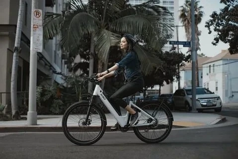 Eco-Friendly Commuting: Why E-Bikes Are the Future