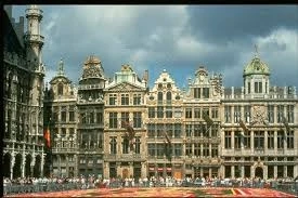 Discover Remarkable Journeys with Sona Tours: South American Tours & UK Travel Experiences