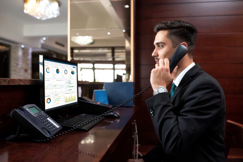 Cloud-Based vs. On-Premise Hotel Software: Pros & Cons
