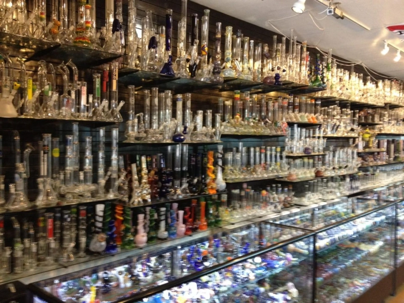 What Is A Head Shop?Attributes Of A Successful Head Shop In Peoria