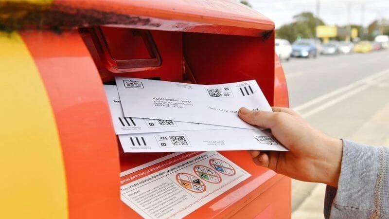 What is the Safest way to mail important documents?