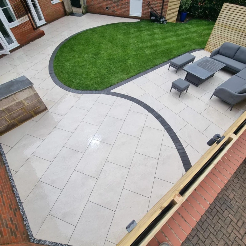 Porcelain Patio Slabs | Limestone Paving Slabs | Sandstone Supplier