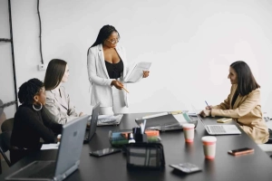 Transform Your Career: Banking Sector Training Programs Online for Growth and Development