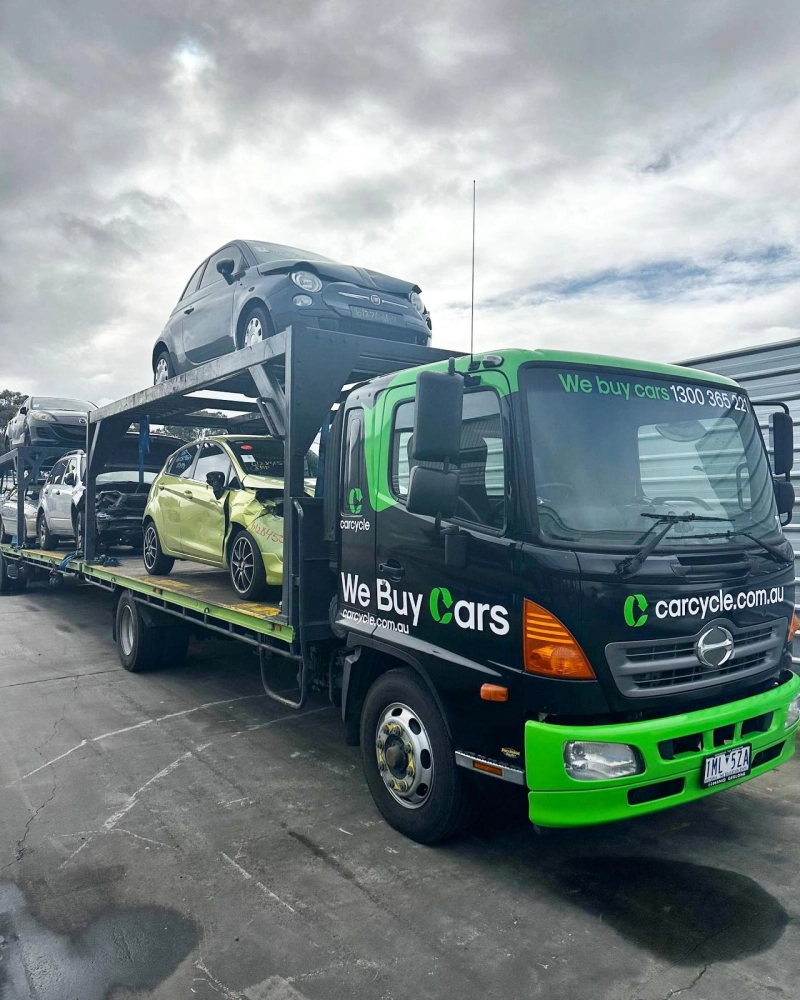 Selling Privately vs Car Removal in Melbourne: What Actually Happened