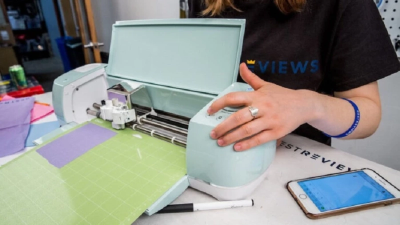 7 Best Cricut Ideas for Thanksgiving to Try in 2023