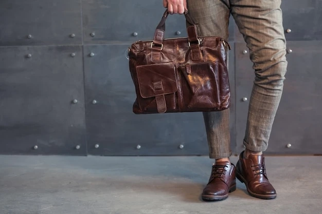 Leather Laptop Bags in Pakistan: Premium Style with Practical Protection