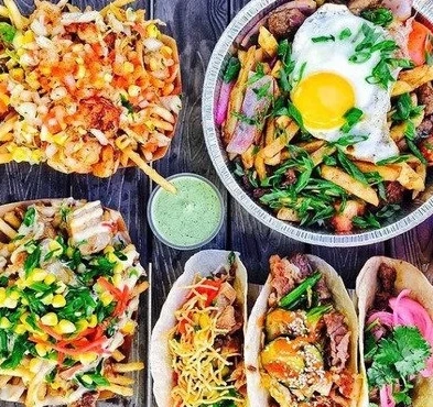 Food Truck or Traditional Catering: What Works Best for Big Events?