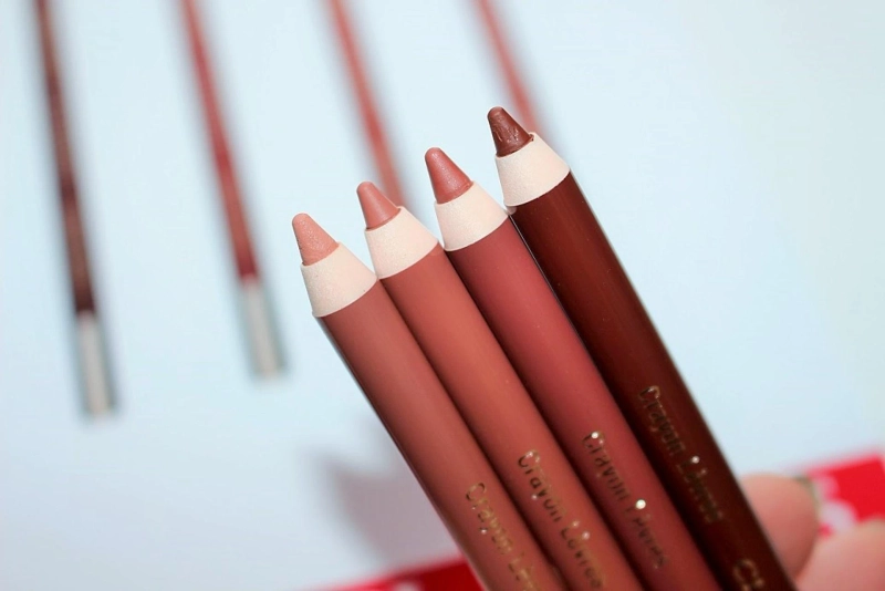 Exploring the Best Lip Liners Online in Pakistan: Enhancing Your Beauty Routine