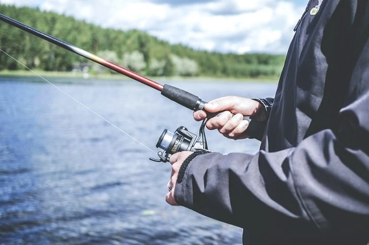 Top features to look for while selecting a baitcasting combo