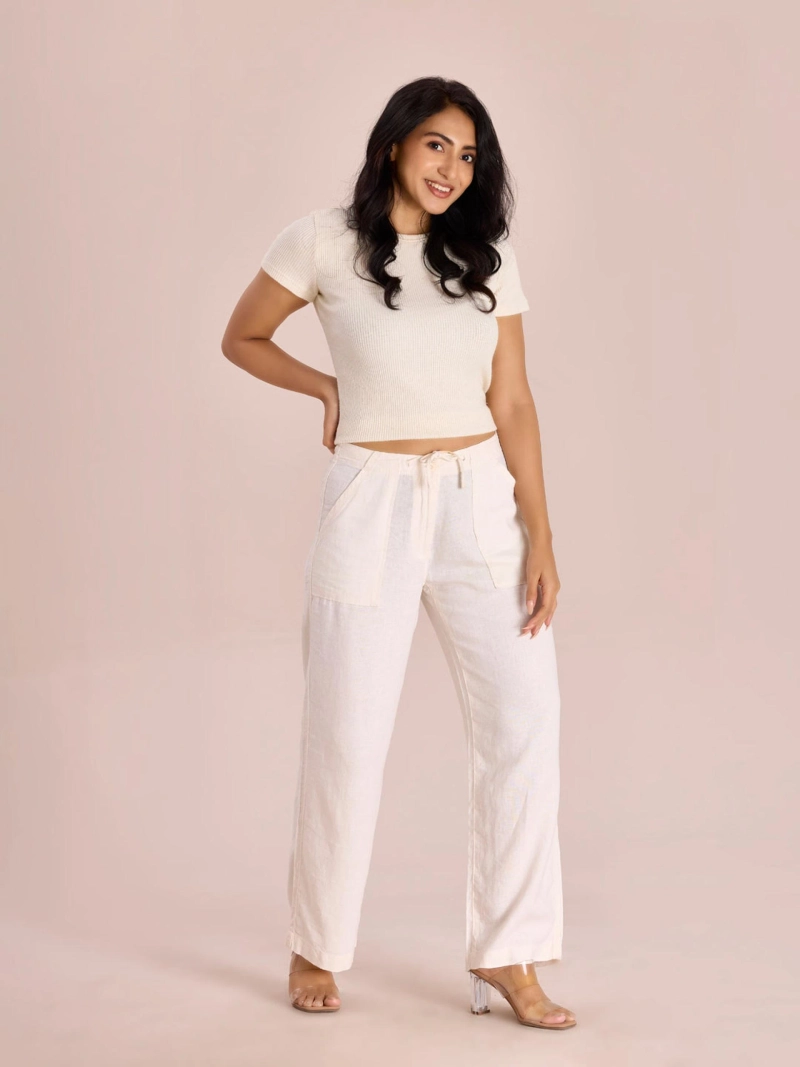 Why Cargo Pants for Women by Go Colors Are the New Everyday Essential
