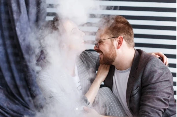 How to Host a Great Nicotine-Free Vape Party