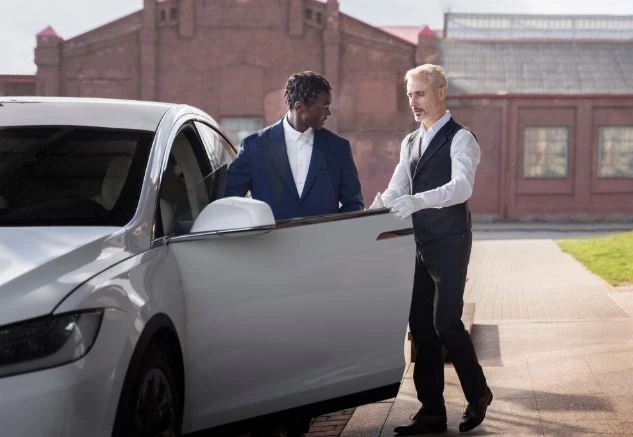 Professional Chauffeur & Airport Transfer Services for Business and Travel Needs