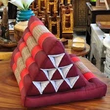 Top 10 Benefits of Thai Triangle Pillows: Comfort and Style for Your Home