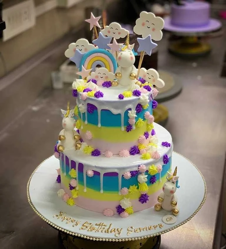 Are Customized Money Pulling Cake Worth the Hype?
