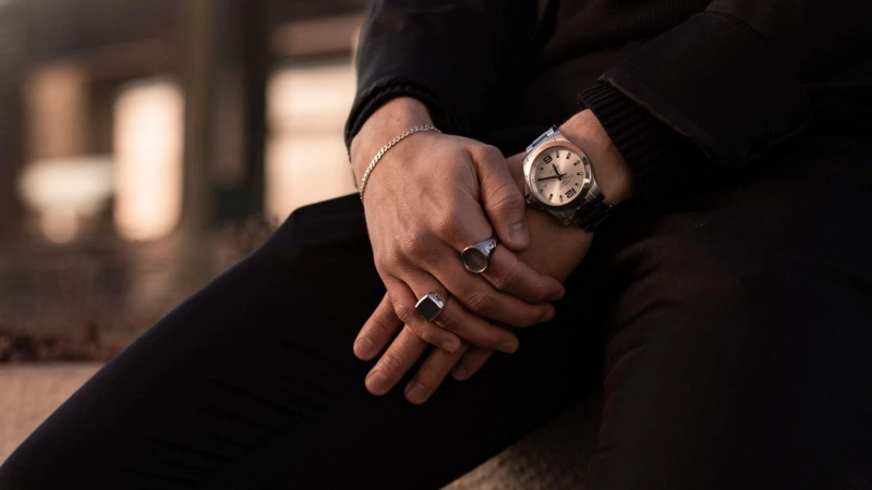 The Elegance of Gucci Luxury Watches: A Timeless Affair in Islamabad
