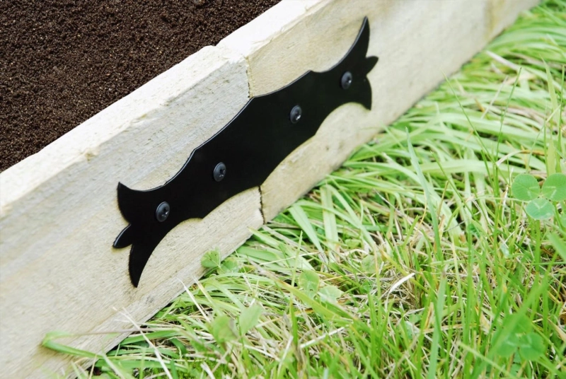 Metal Corner Brackets