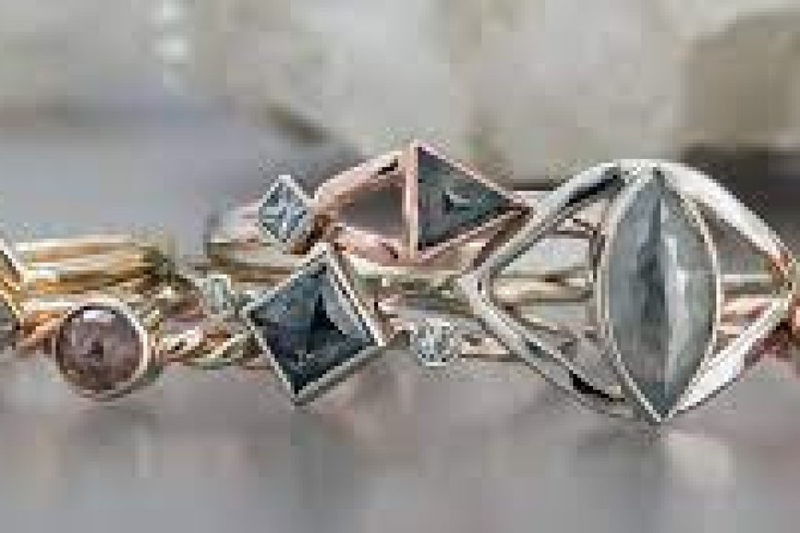 Elegant Bridal Jewelry in Seattle: Explore Fine Collections at Kirkland's Premier Jewelers