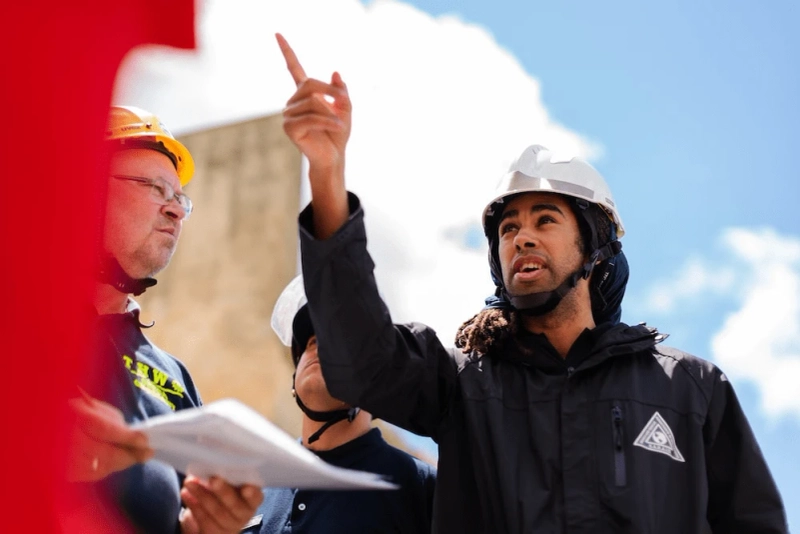 The Critical Role of Weather Monitoring in Crane Safety